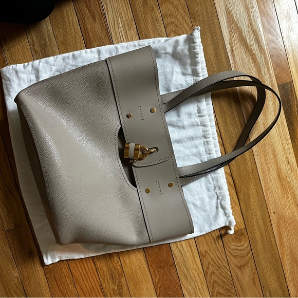 Chloe Abby Tote Bag in Grey Taupe - Picture 2 of 4
